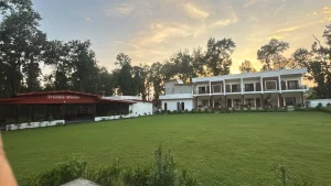 Scenic view of the best family resort in Dehradun – Pristine Woods, surrounded by nature and designed for child-friendly, multi-generational stays.